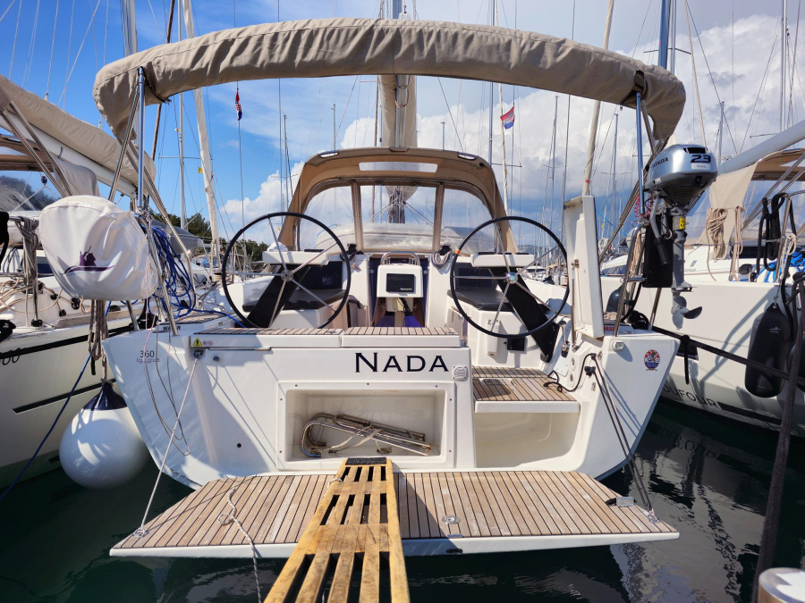 Photo #1 - Dufour 360 Grand Large (Nada) en Marina Kaštela - 8175