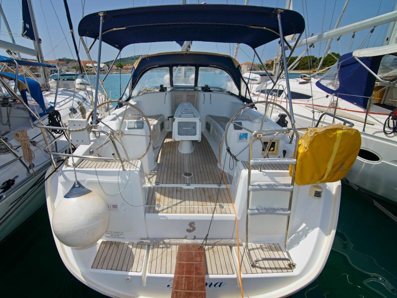 Photo #1 - Beneteau Cyclades 39.3 (Helena) in Marina Betina - 15599