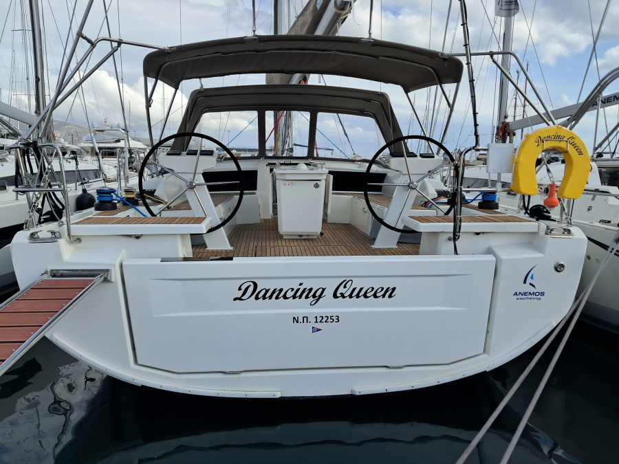 Photo #1 - Oceanis 46.1 (Dancing Queen) in Alimos Marina - 22993