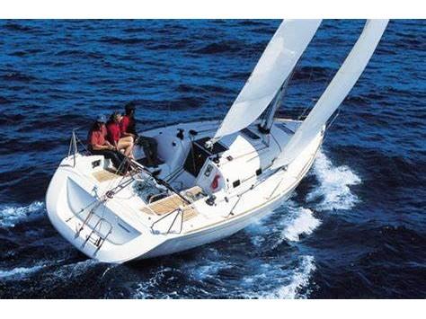 Photo #1 - Beneteau First 31.7 (Finisterrae) en Marina - 17774