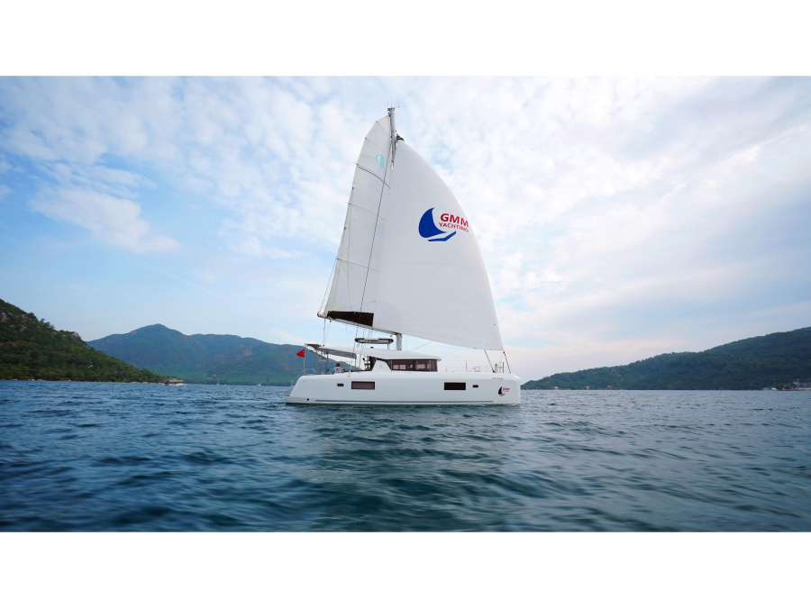 Photo #1 - Lagoon 42 (Little Dream) in Albatros Marina - 12943