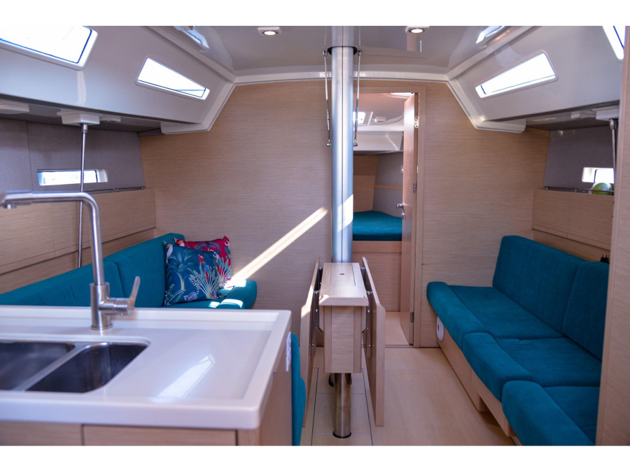 Interior image - 1