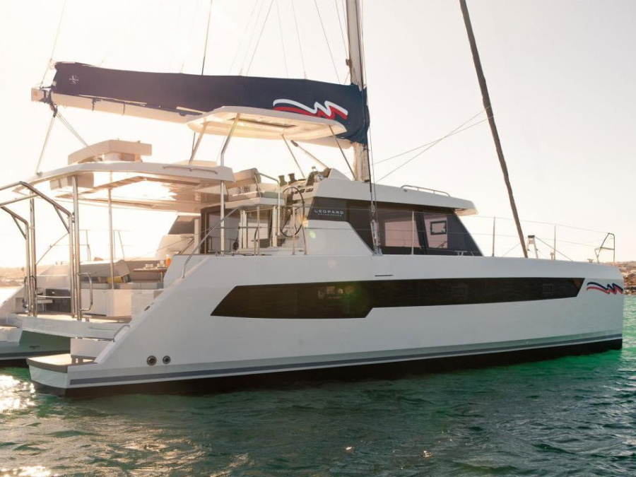 Photo #1 - Leopard 42 (Leopard 42) in Wickhams Cay II Marina - 17682
