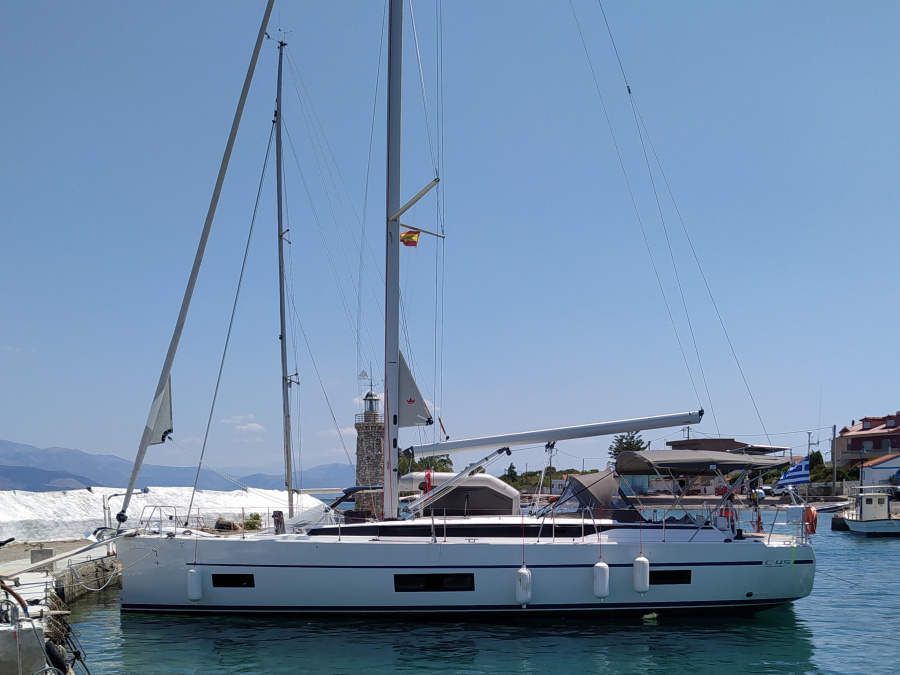 Photo #1 - Bavaria C45 (Allegro) en Marinturk Village Port - 17984