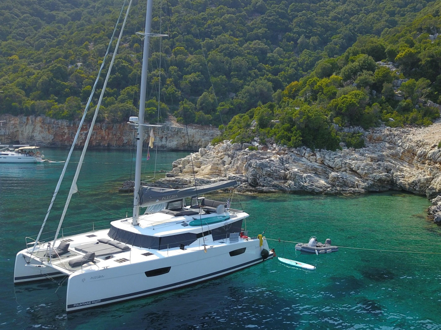 Photo #1 - Fountaine Pajot - Saona 47 (Crewed   "Alegria") in Marina - 13417