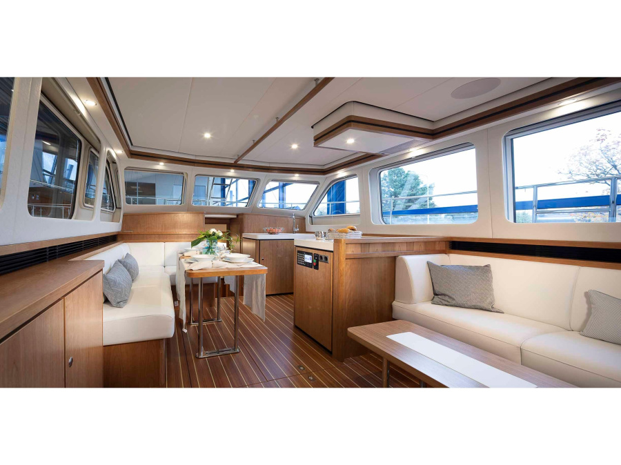 Interior image - 1