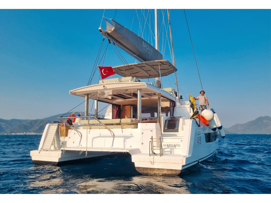 Photo #1 - Bali 4.8 (Baikal) en Adaköy Marina - 23167