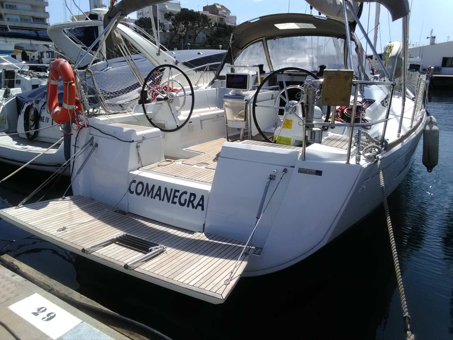 Photo #1 - Sun Odyssey 419 (Comanegra) in Marina Palamós - 7913