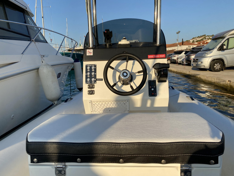 Photo #1 - Falkor 22 (Falkor) en ACI Marina - 16238