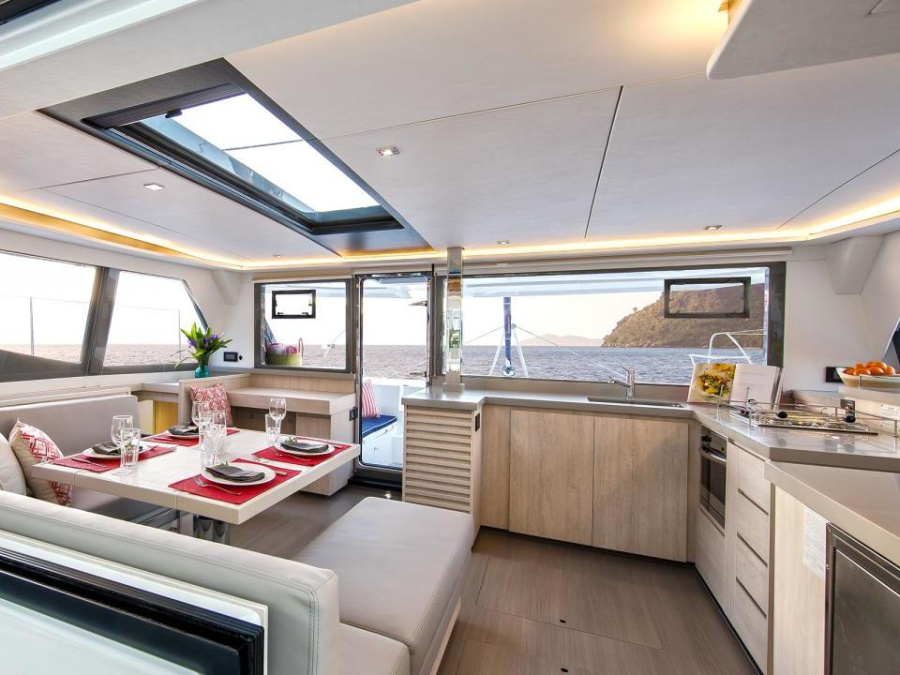 Interior image - 1