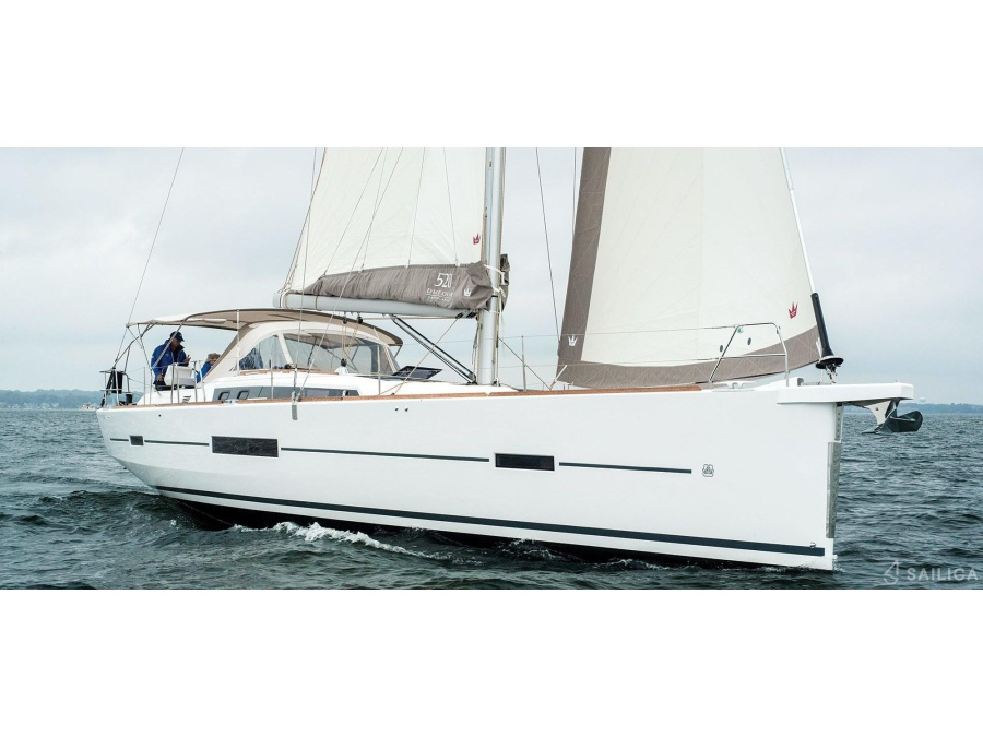 Photo #1 - Dufour 520 Grand Large (Sunshine Planet) en Marina - 14402
