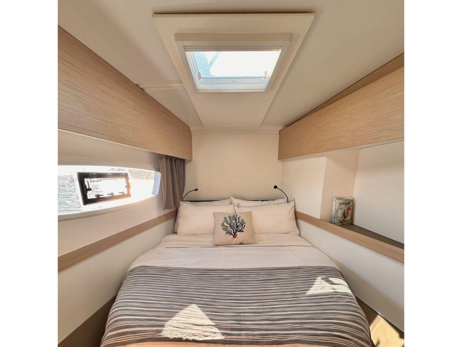 Interior image - 2