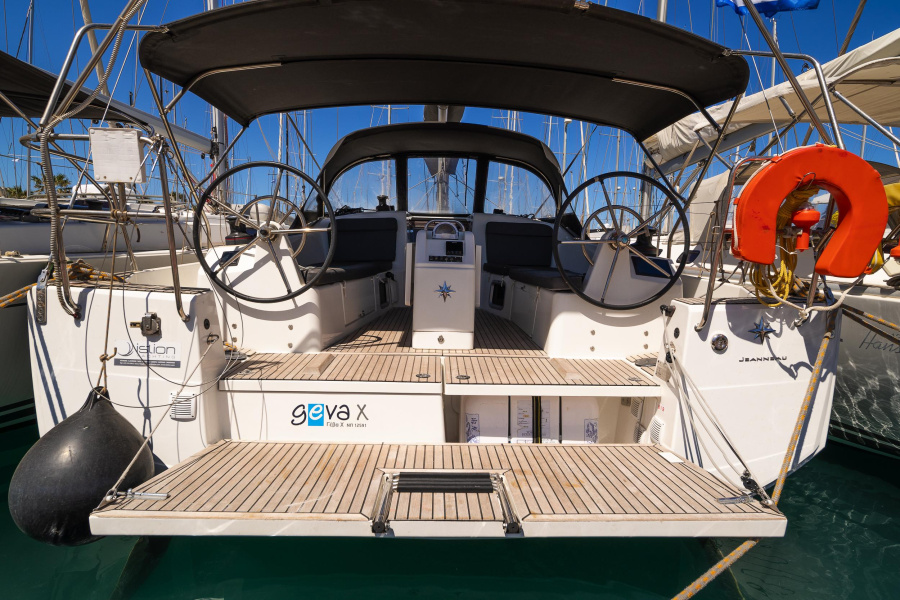 Photo #1 - Sun Odyssey 410 (Geva X) in Marina - 10746
