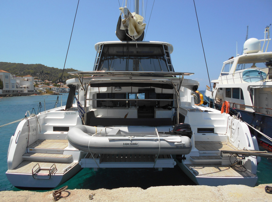 Photo #1 - Lagoon 46 (Queen Maro) in Alimos Marina - 18569