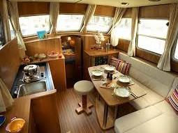 Interior image - 2