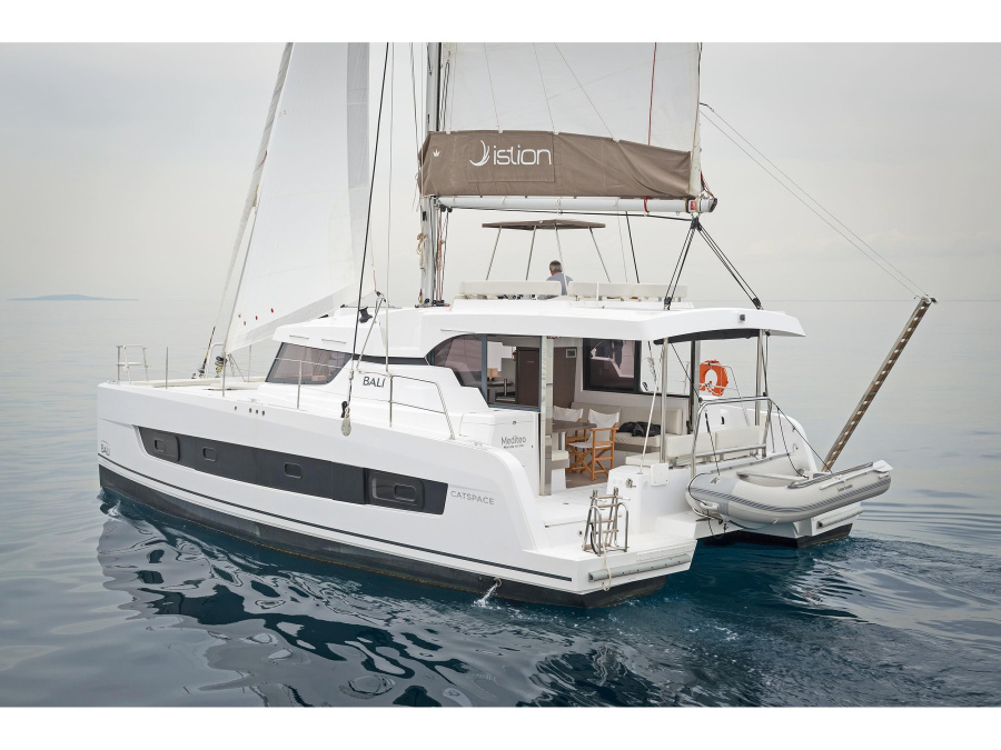 Photo #1 - Bali Catspace "A/C & GEN" (Princess Malena) in Alimos Marina - 19237