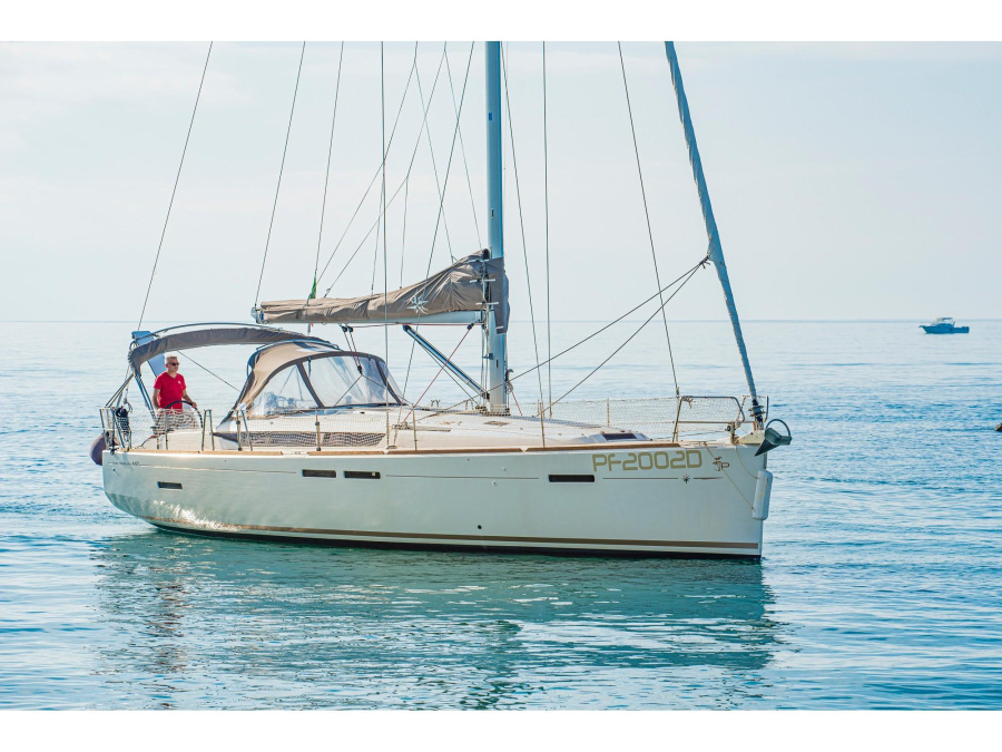Photo #1 - Sun Odyssey 449 (Birbona) in Marina di - 6392