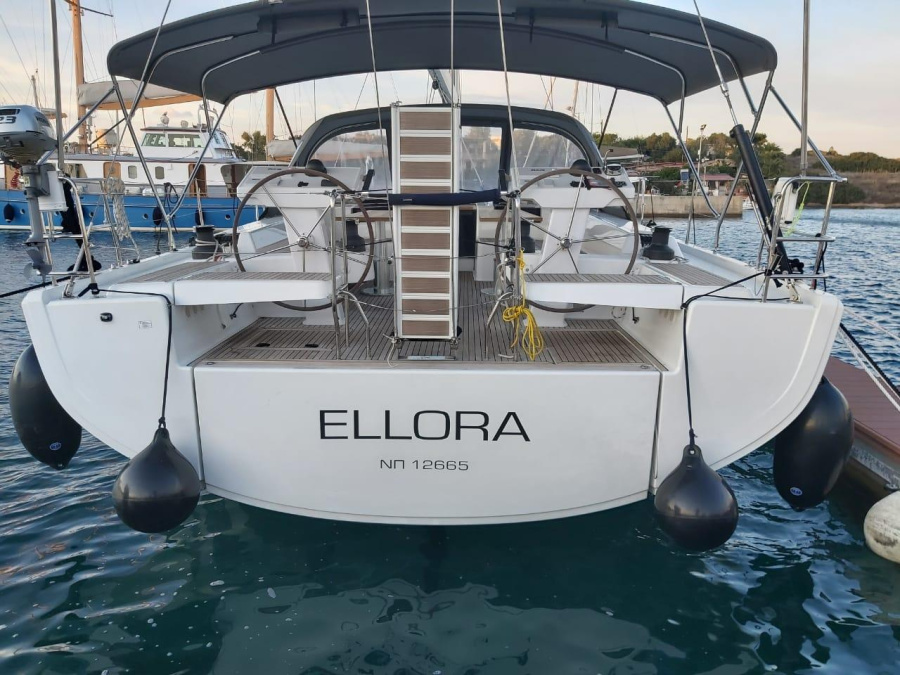 Photo #1 - Hanse 548 (Ellora) in Olympic Marina - 14668