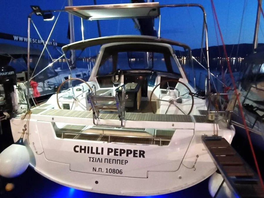 Photo #1 - Oceanis 45 (Chilli Pepper) en Port of - 18670