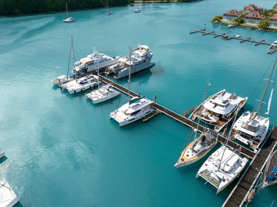 Photo #1 - Leopard 45 (La Pelosa II) in Eden Island Marina - 11900