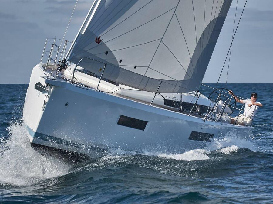 Photo #1 - Sun Odyssey 440 (Capella) in Marina di Stabia - 16184