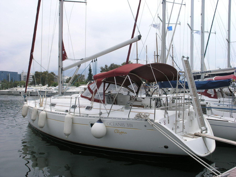 Photo #1 - Oceanis 381 Clipper (Ouranos) en D-Marin Marina Lefkas - 19136