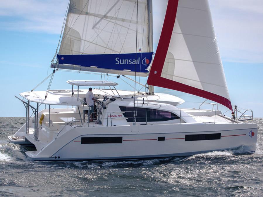 Photo #1 - Leopard 40 (Leopard 40) in Marina - 17450