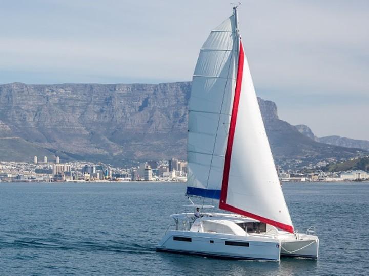 Photo #1 - Leopard 40 (Leopard 40) en Marina Agana - 10374