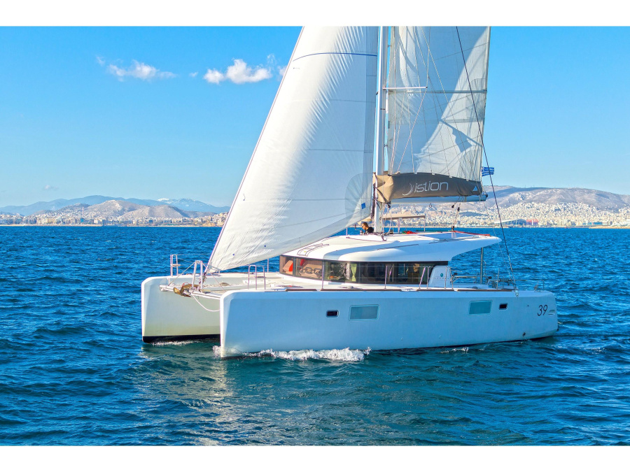 Photo #1 - Lagoon 39 (Catanoo) in Marina - 24035