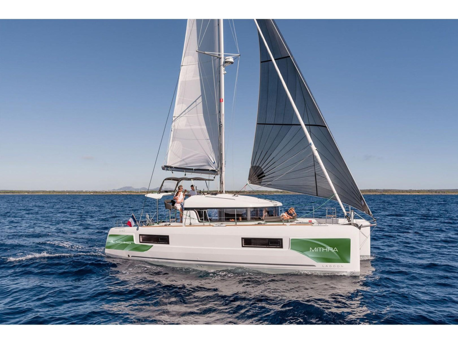 Photo #1 - Lagoon 40 (Mithra) in Yacht Club Mai - 16808