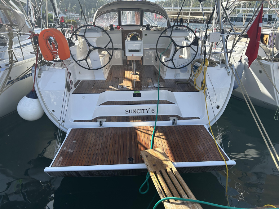 Photo #1 - Bavaria 46 Cruiser (Suncity 6) in Yacht Club Mai - 18226