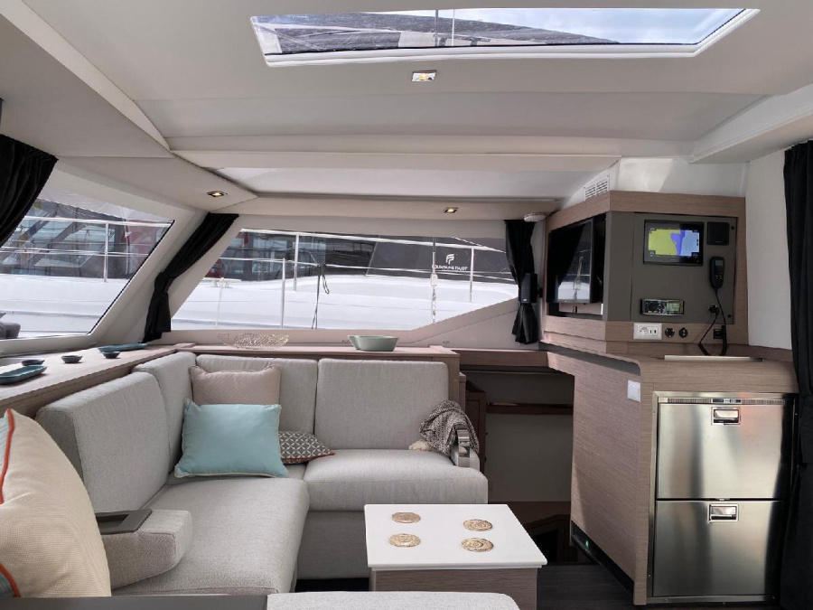 Interior image - 2