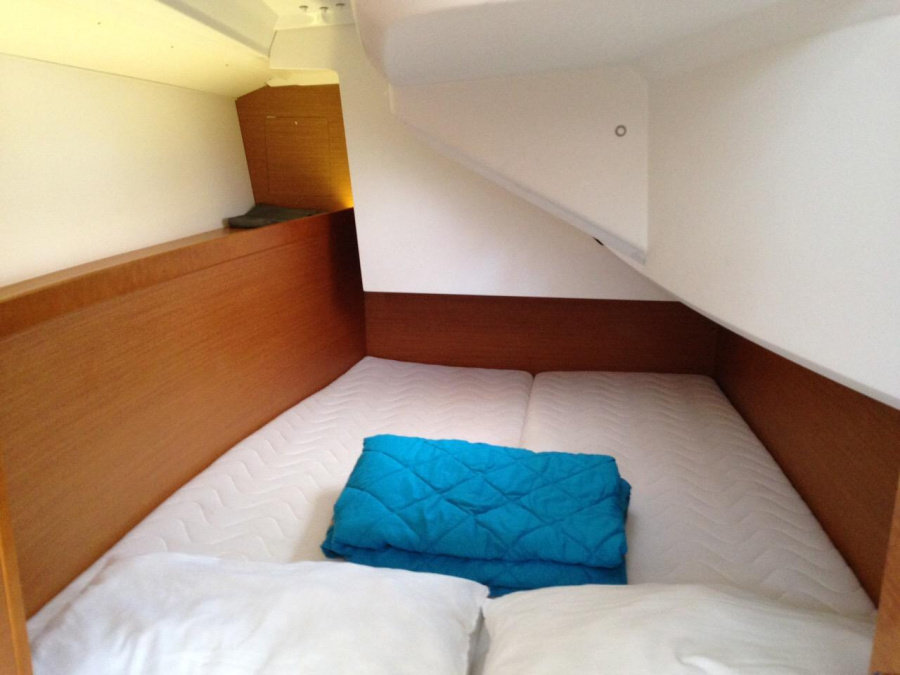 SunOdyssey349_1 - 1