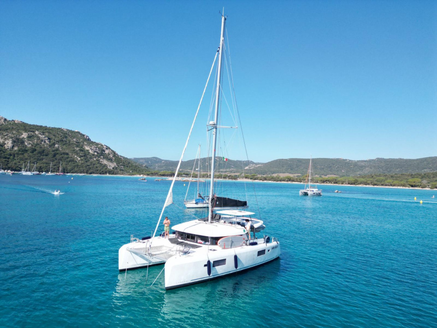 Photo #1 - Lagoon 42 (Mare) en Porto di - 17160