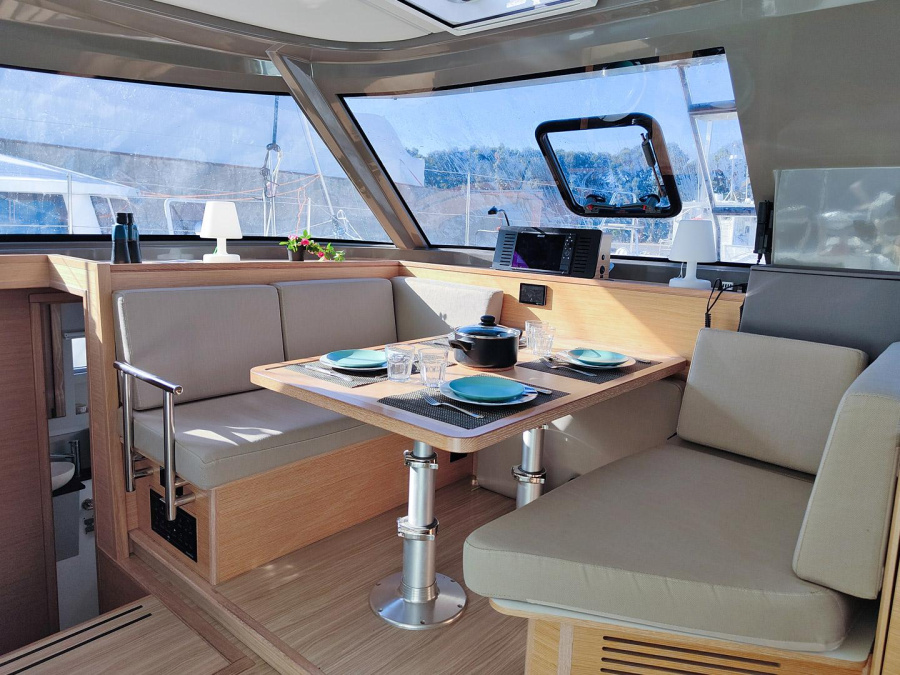 Interior image - 2