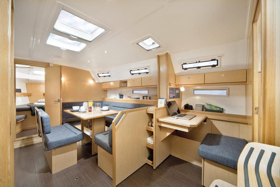 Interior image - 2