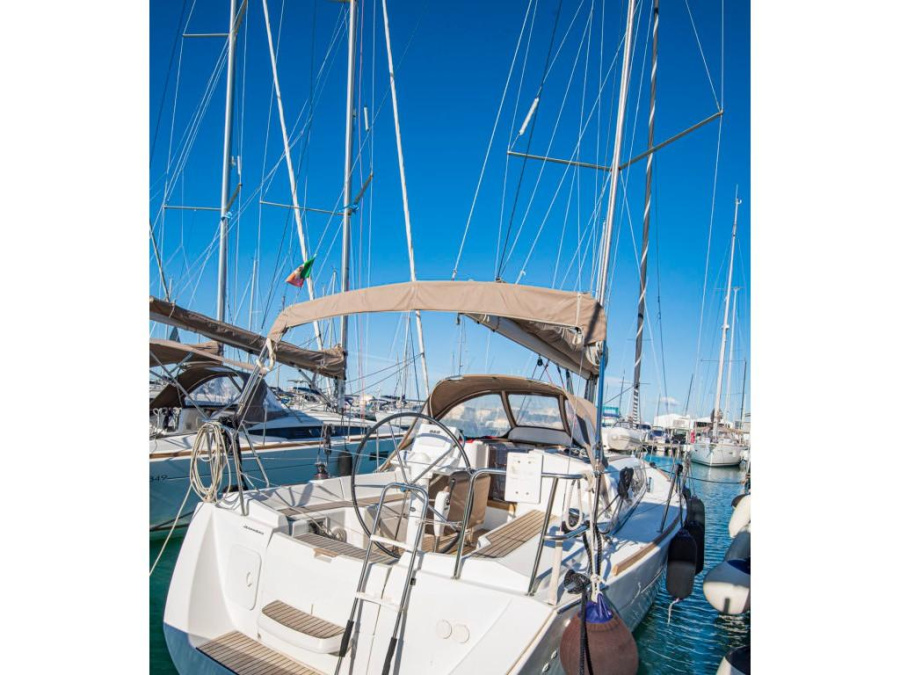 Photo #1 - Sun Odyssey 33i (Ribellina) en Marina di - 14477