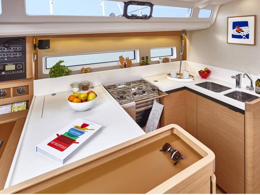 Interior image - 1