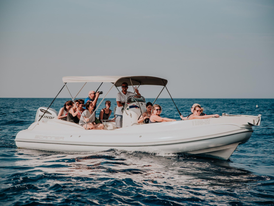Photo #1 - Scanner 710 (Envy Tender) in ACI Marina - 8877