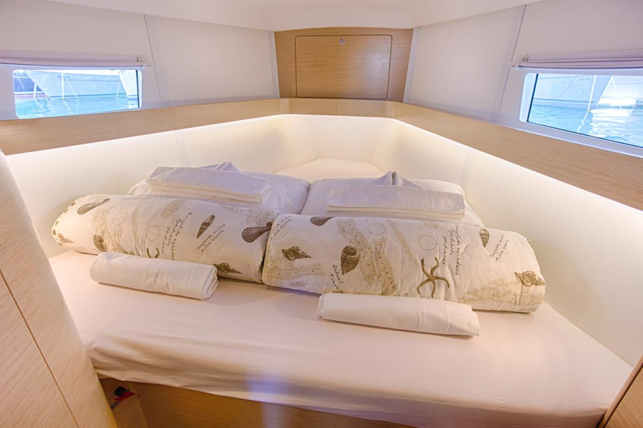 Elan 45 Impression Charter Croatia - 2