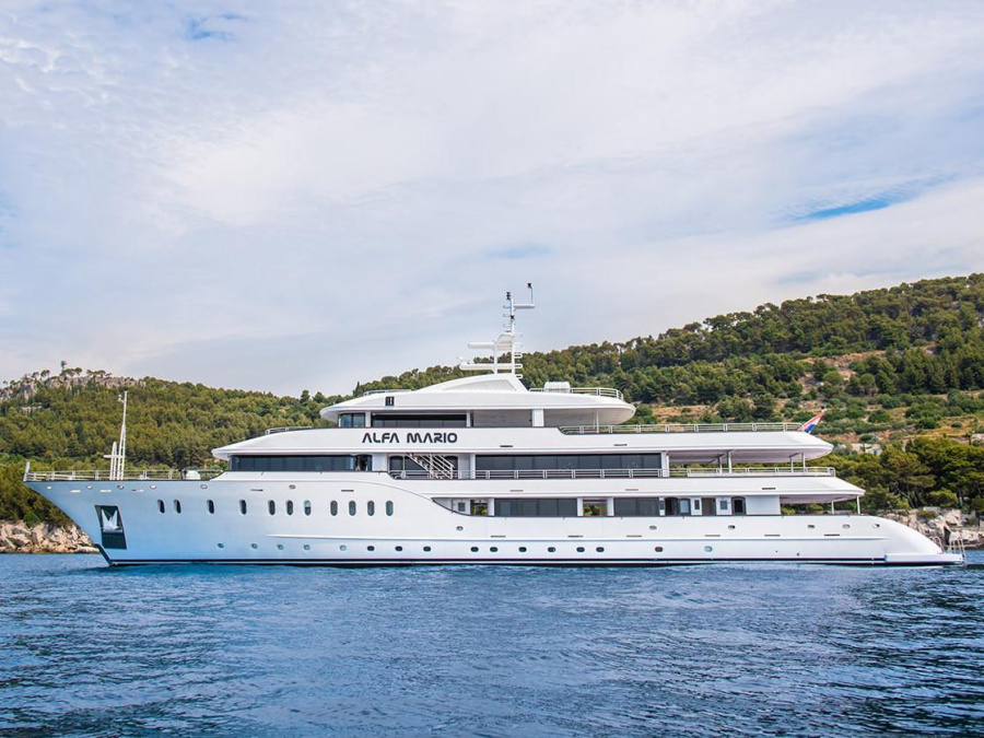 Photo #1 - Motoryacht Alfa Mario (Alfa Mario) in ACI Marina - 19908