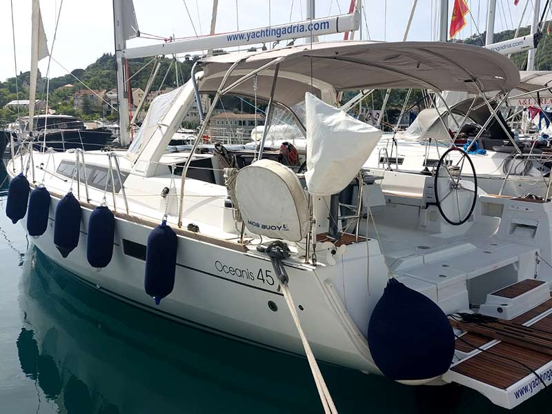 Photo #1 - Oceanis 45 (Stella) en Lazure Marina - 9228