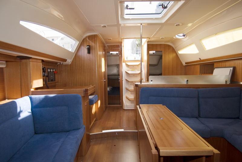Interior image - 2