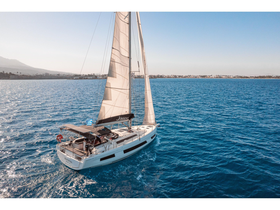 Photo #1 - Dufour 41 (Memories) in Marina - 21144