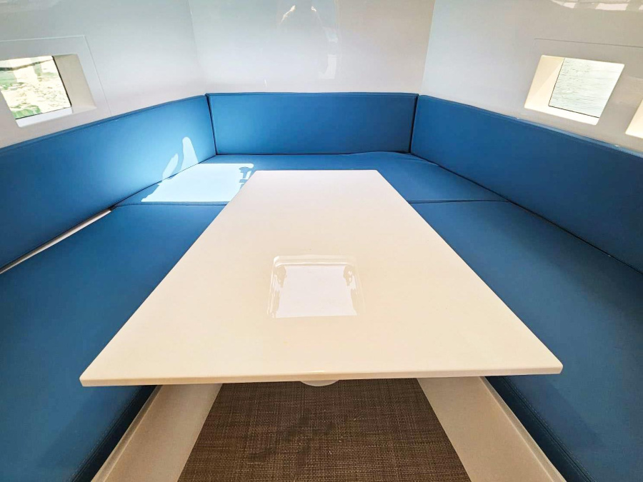Interior image - 2