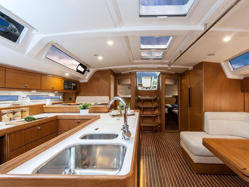 Interior image - 1