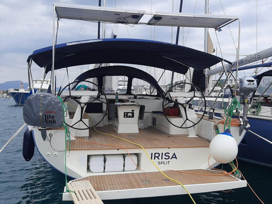 Photo #1 - D&D Kufner 56 - 5 cab (IRISA) in ACI Marina - 13498