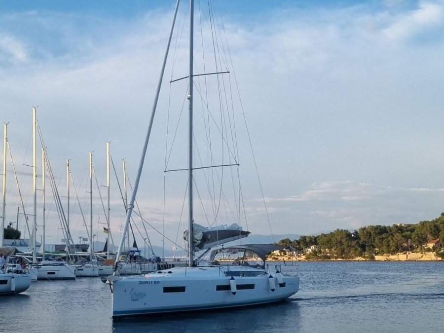Photo #1 - Sun Odyssey 490 (Izzy) en Rogač - 18333