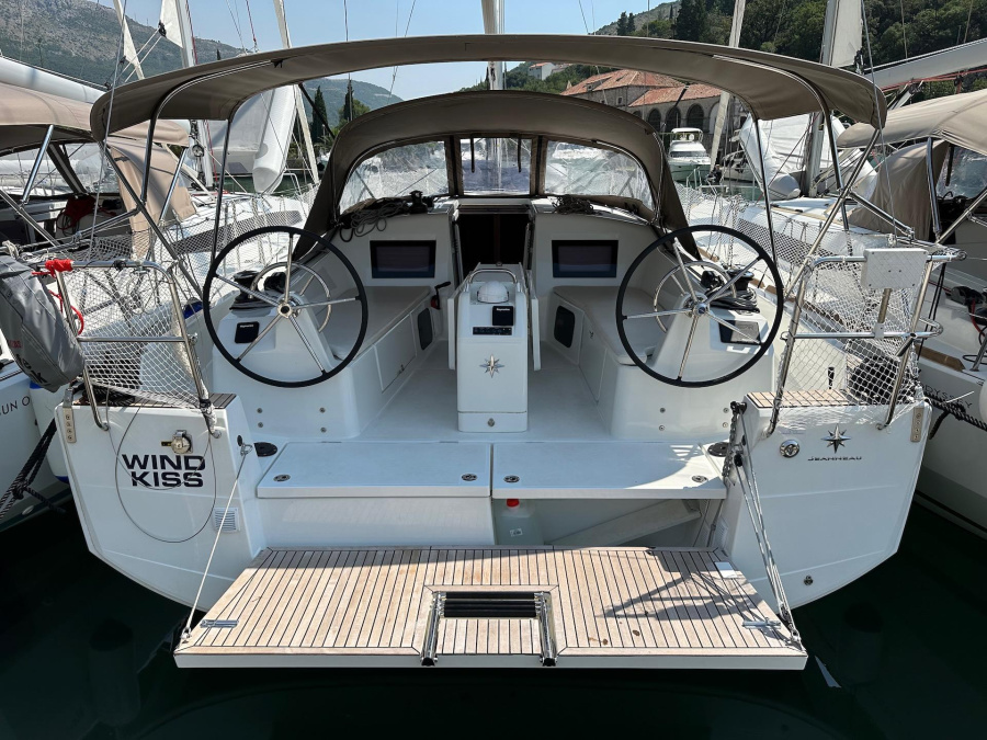 Photo #1 - Sun Odyssey 410 (Wind Kiss) in ACI Marina - 17657