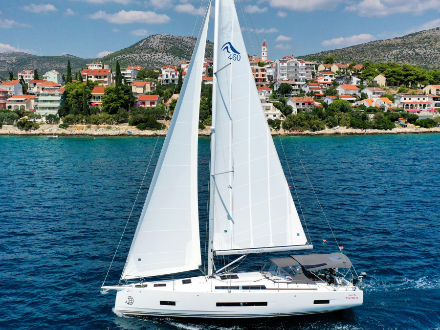 Photo #1 - Hanse 460 (Janina) en Marina Baotić - 16581